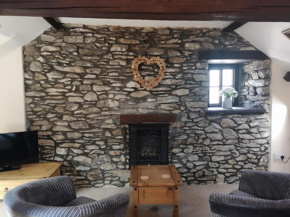 Red Lion Hotel Ystrad Meurig Extérieur photo