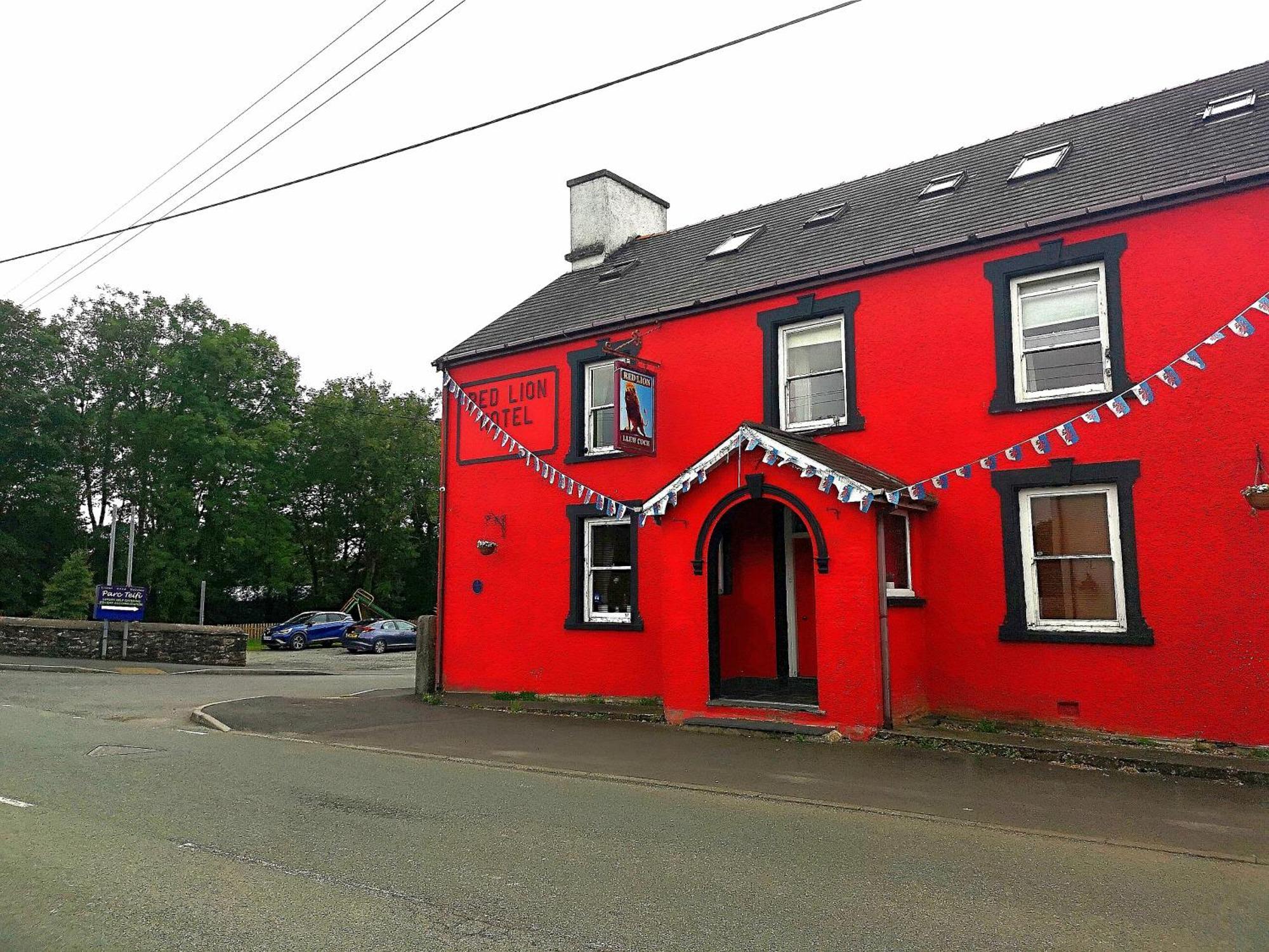 Red Lion Hotel Ystrad Meurig Extérieur photo